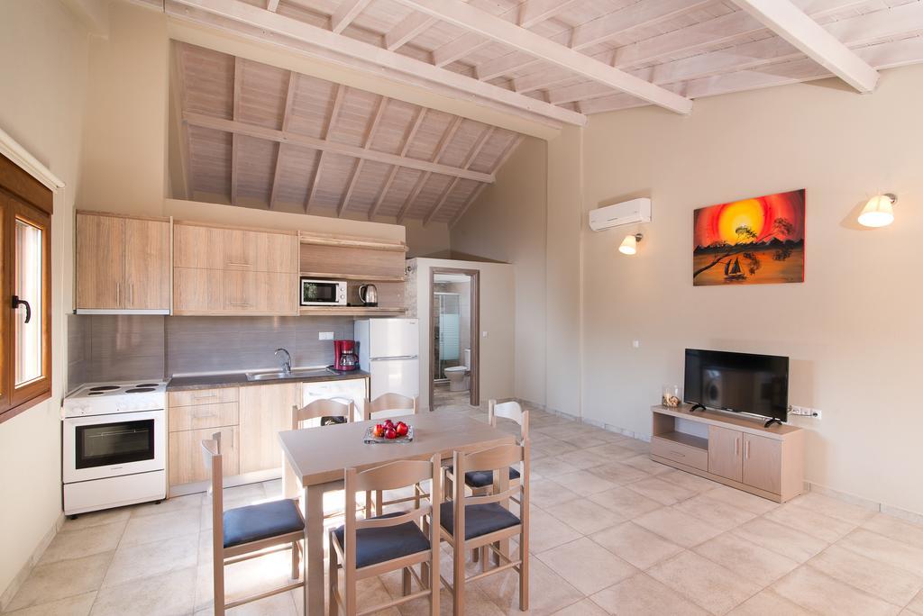 Olive Land Villas Limenaria  Habitación foto